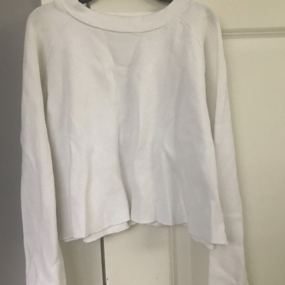 white long sleeve shirt